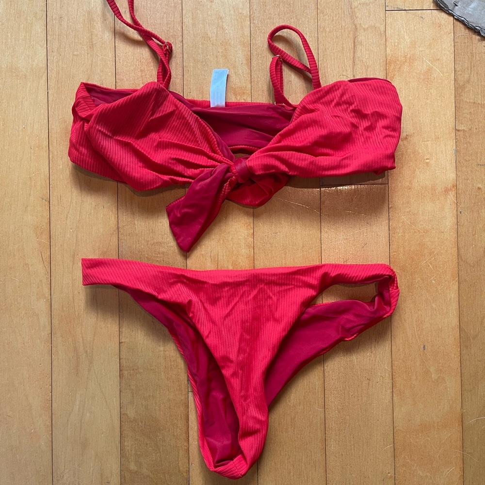 KOANA SWIM sold out everywhere (only worn once) ribbed bikini in RED size L